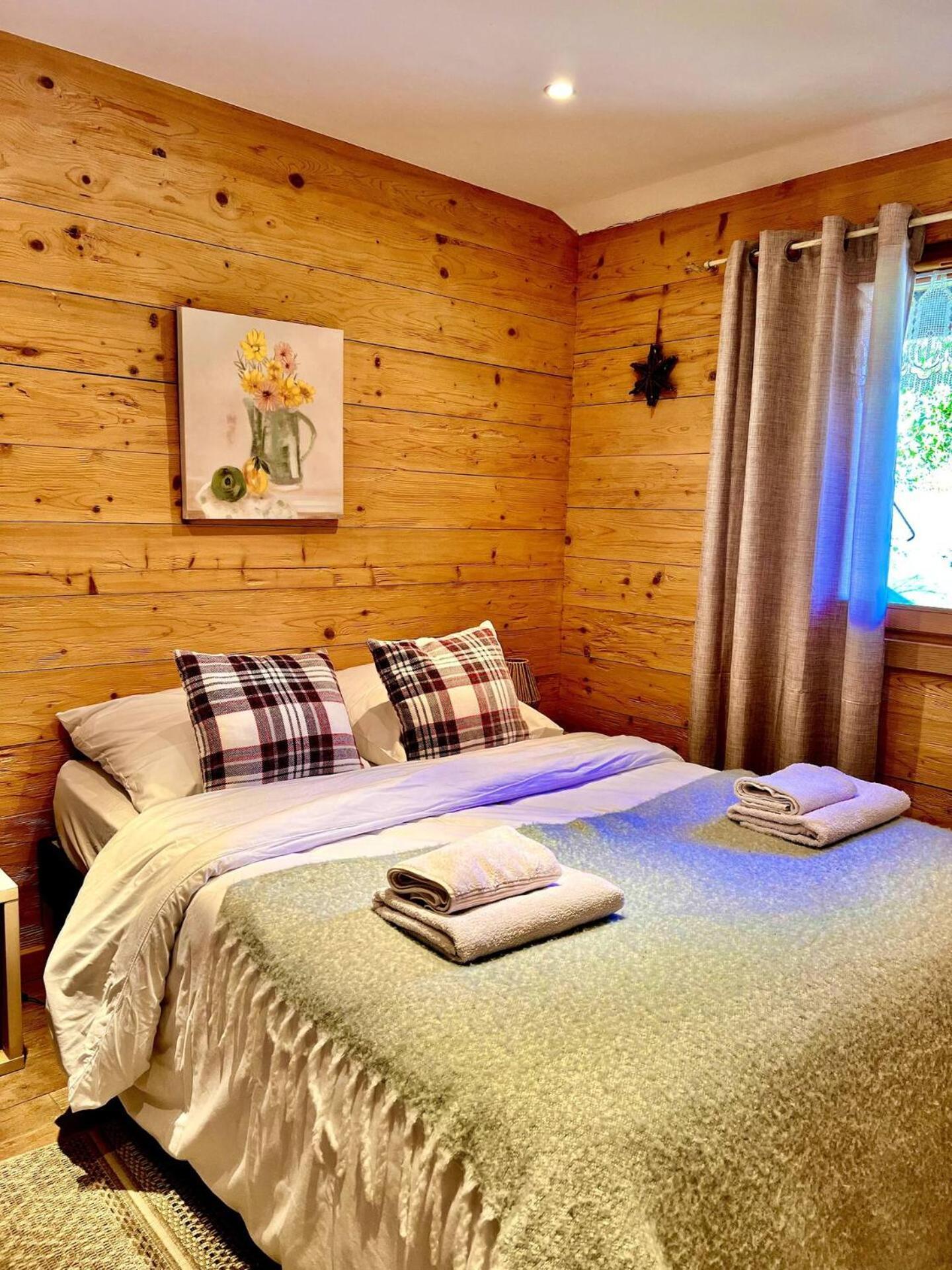 Charming Family Chalet For 8 People, With Private Hot Tub Les Clefs Dış mekan fotoğraf