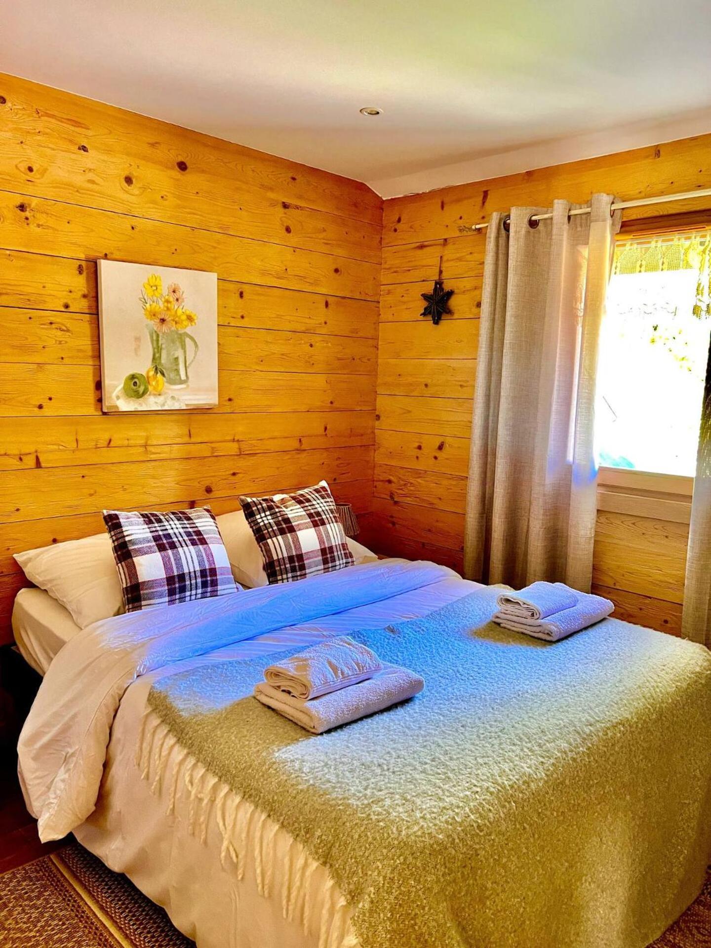Charming Family Chalet For 8 People, With Private Hot Tub Les Clefs Dış mekan fotoğraf