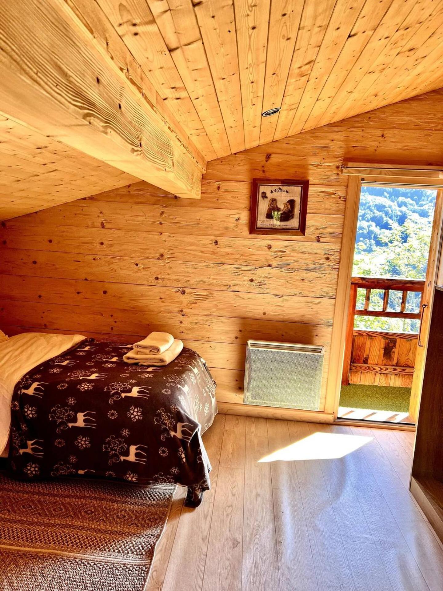 Charming Family Chalet For 8 People, With Private Hot Tub Les Clefs Dış mekan fotoğraf