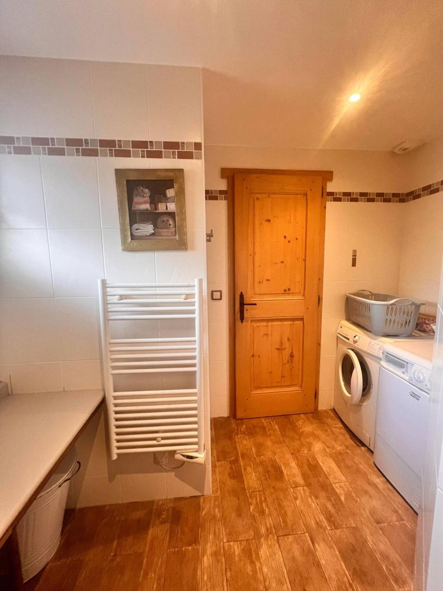 Charming Family Chalet For 8 People, With Private Hot Tub Les Clefs Dış mekan fotoğraf